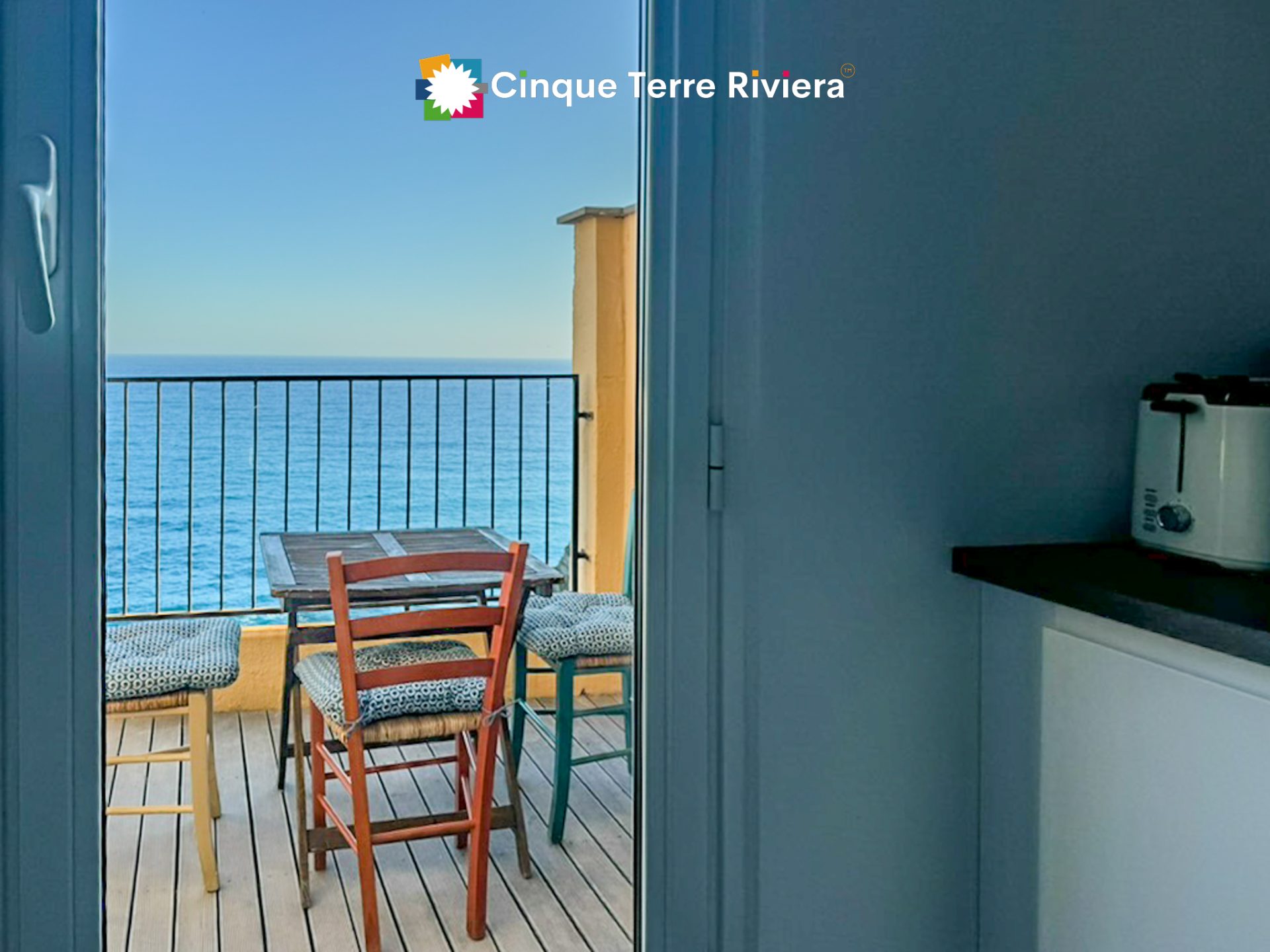 terraza sobre el mar vista desde la cocina Il Sogno di Beatrice Manarola